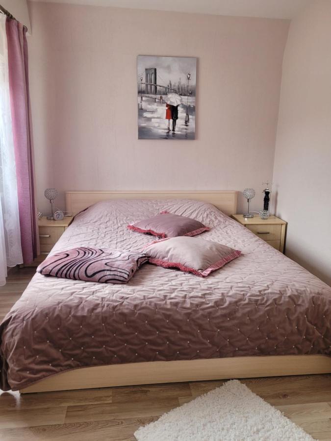 Leticijas Apartamenti *